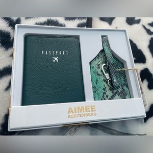 Aimee Kestenberg: PISA Passport case and luggage tag box set